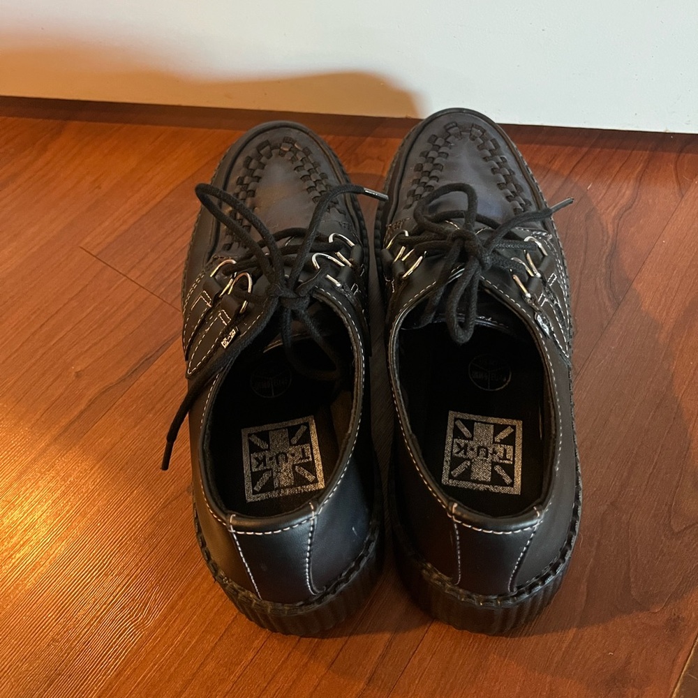 T.U.K Men's Creepers - Picture 5 of 6